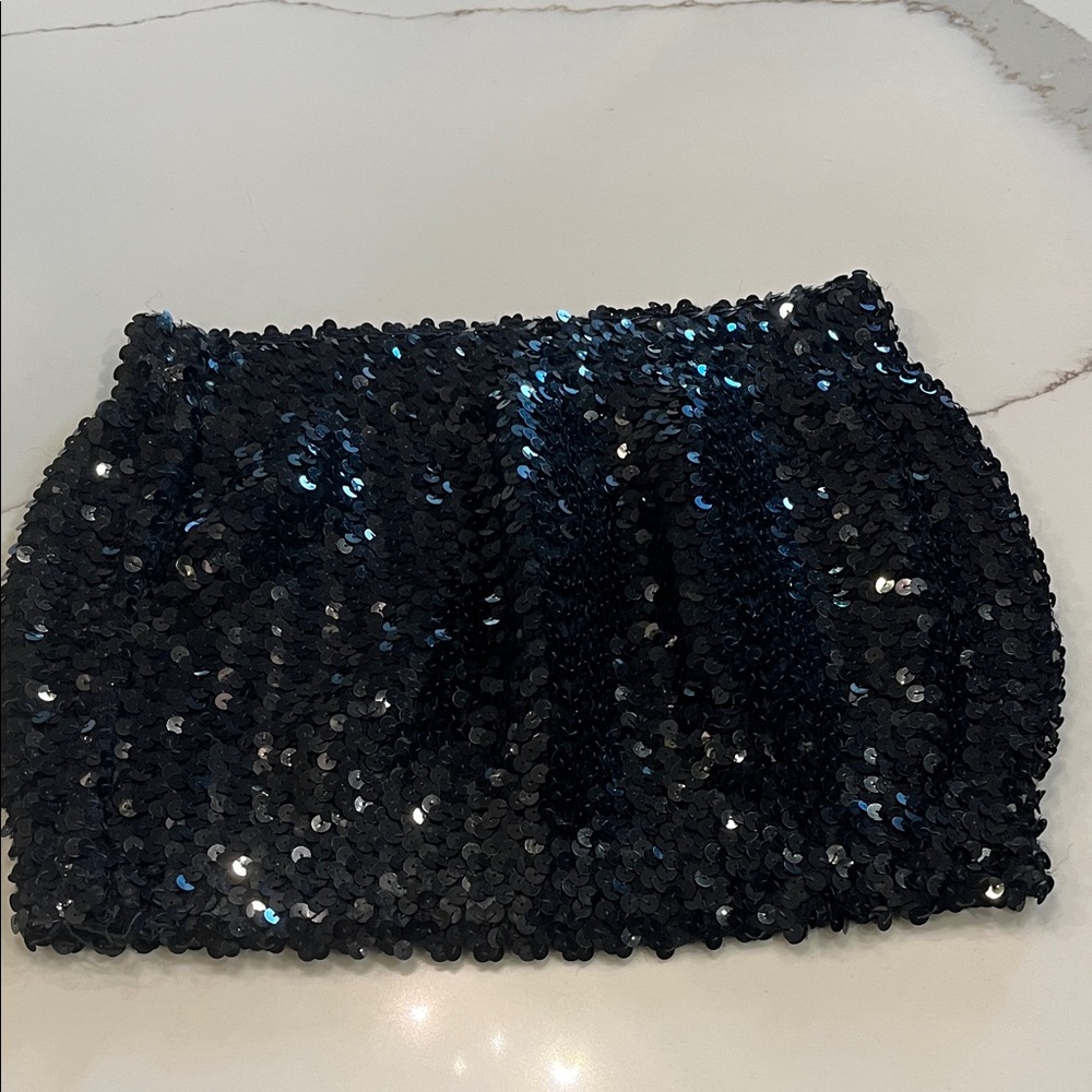 Sequin Black Tube Top. Great for Holidays or any Special event. No sizing. New